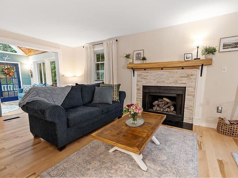20 Meetinghouse Road photo 5