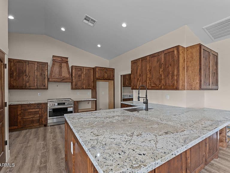 55 E Mosey Way photo 5