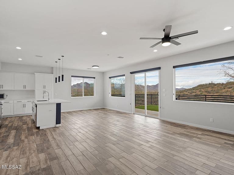 128 Avenida Ostion photo 4