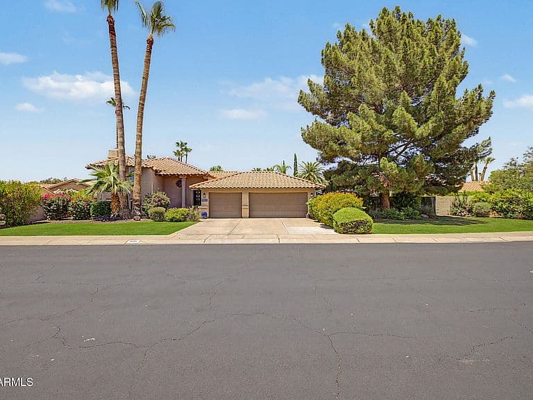 6048 E KATHLEEN Road photo 2