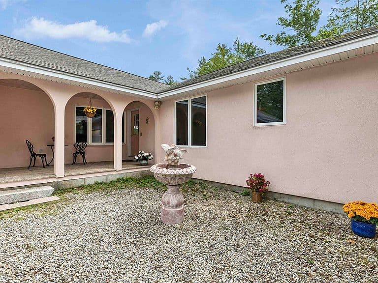 20 Ridgecrest Road photo 5
