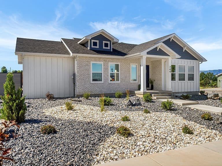 Hallwood (SOG) Plan, Peak View Estates | OLO Builders photo 3