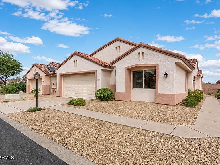 15907 W SUNSTONE Lane photo 1