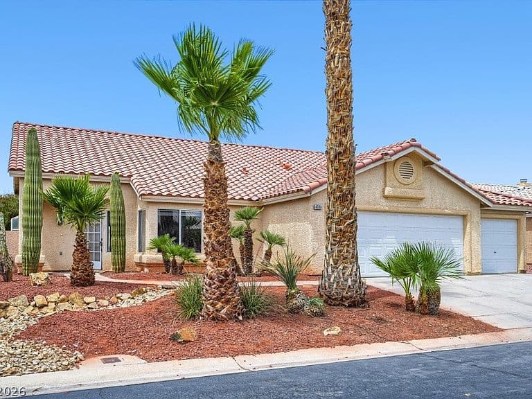 4789 Carefree Dr photo 1