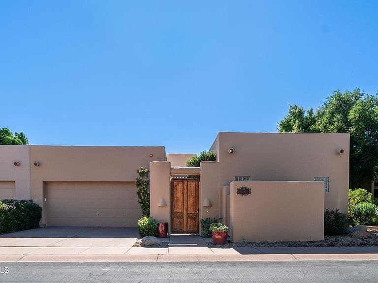 6711 E CAMELBACK Road #70 photo 3