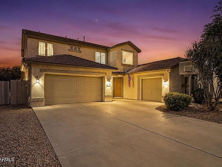 2355 E LA COSTA Place photo 1