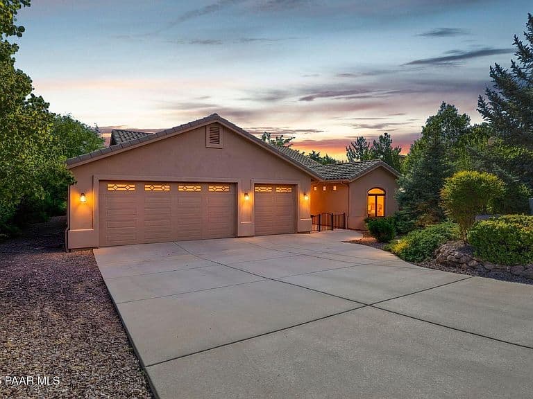 6000 Symphony Dr photo 1