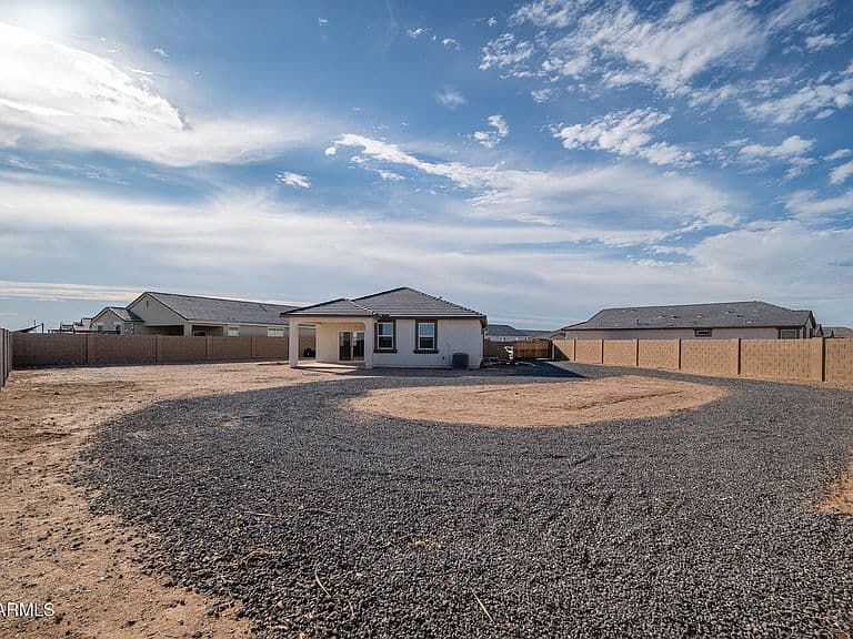 39949 W AGAVE Road photo 3