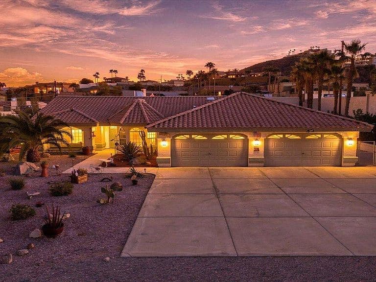 3983&3971 Sloop Dr photo 1