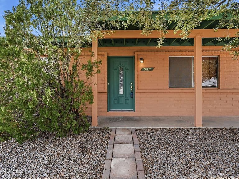 9871 E Sellarole Rd photo 1