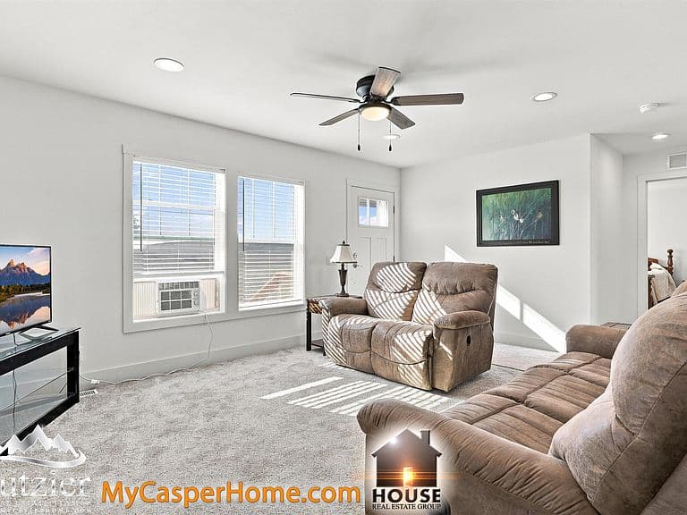 5620 Broken Trail Dr photo 4