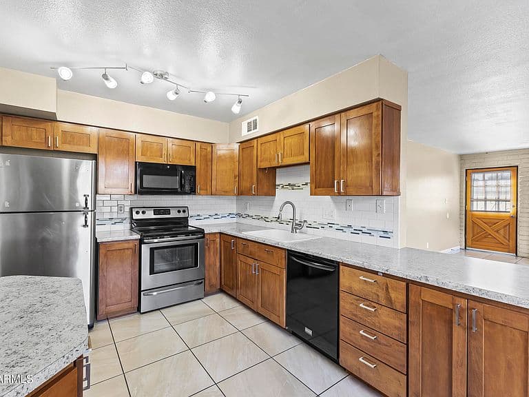 2015 E SOUTHERN Avenue #22 photo 3