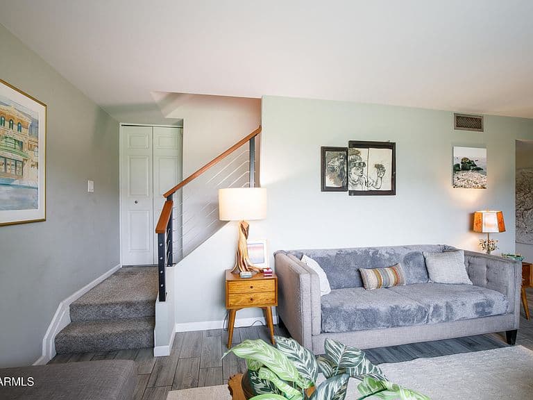 3836 N 30TH Street photo 5