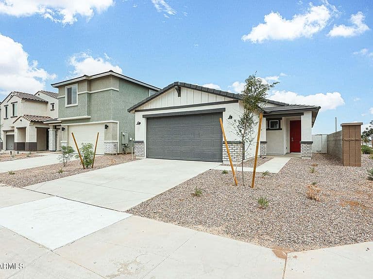 5928 E SIDEOATS Way photo 2