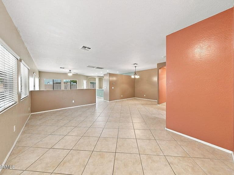 13811 W REDFIELD Road photo 3