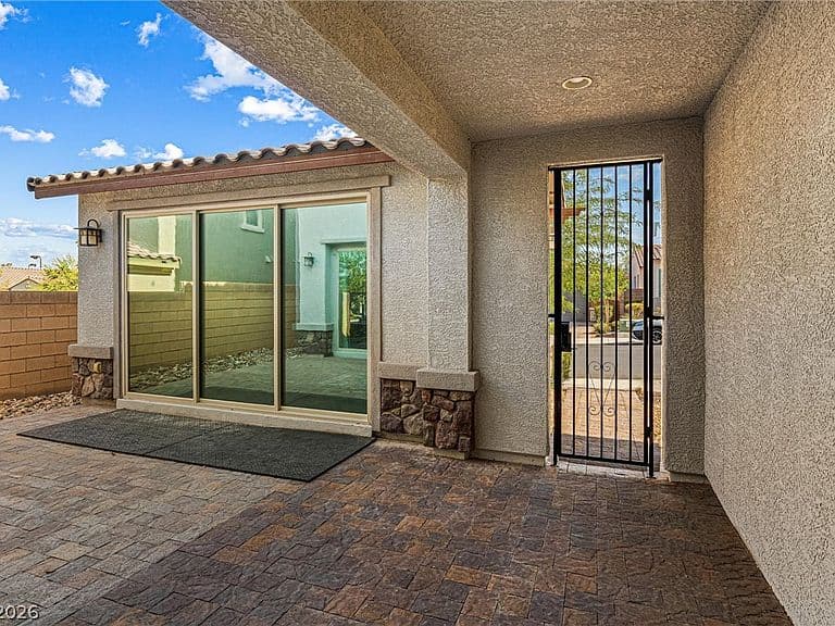 9936 Bighorn Bellows Ave photo 4