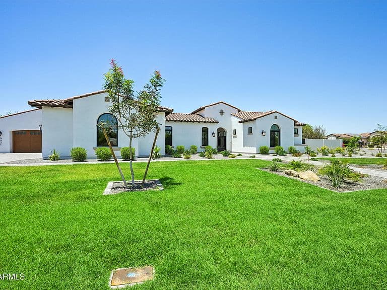 6621 E Doubletree Ranch Road photo 3