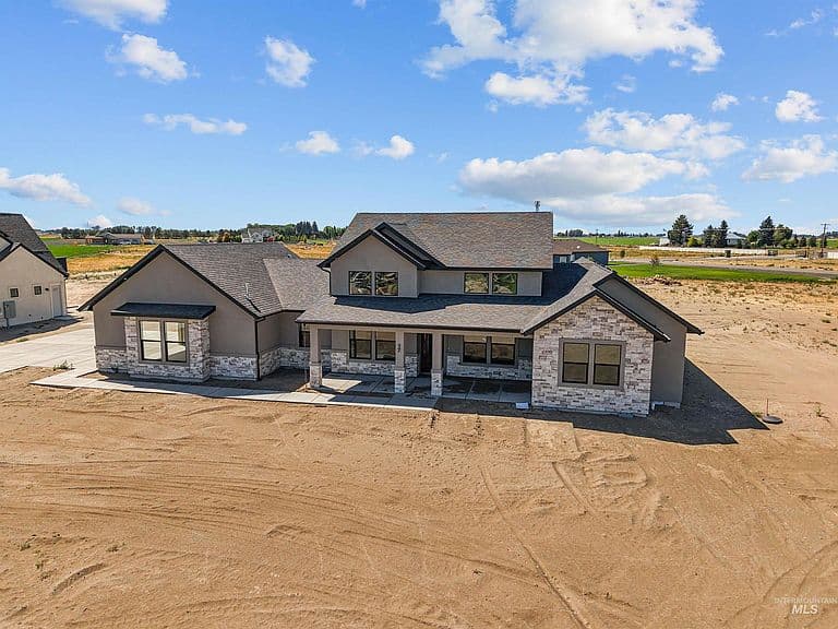 17 Skyline Dr photo 1