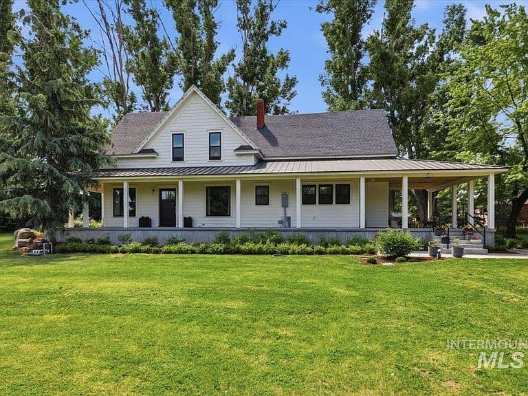 1811 W Greenhurst Rd photo 3