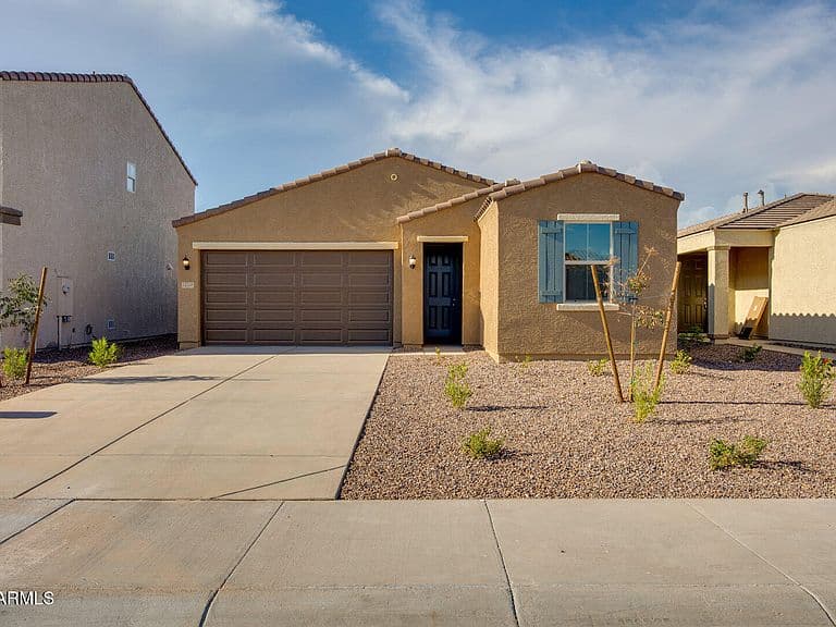 12338 W BELMONT Avenue photo 2