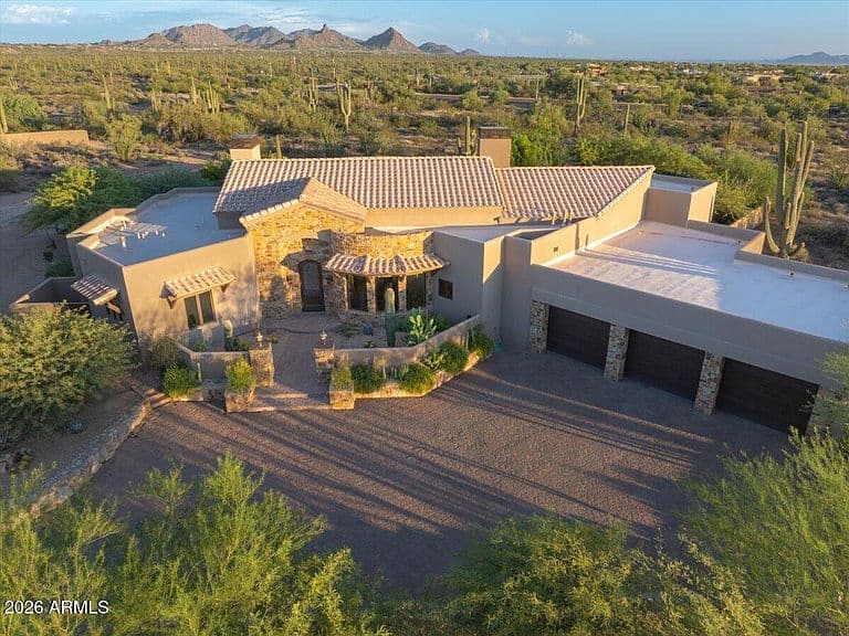 31426 N PIMA Road photo 3