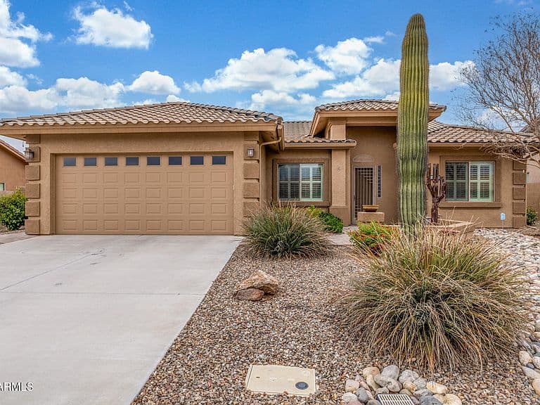 11248 E ONZA Avenue photo 1