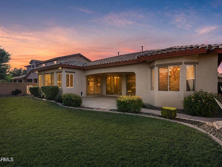 13388 W CHAPAROSA Way photo 1