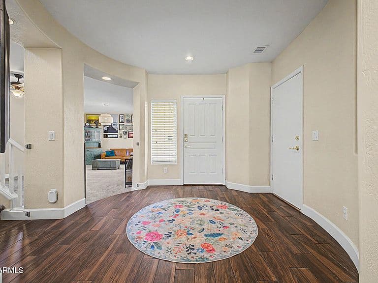 10334 E JUANITA Avenue photo 5