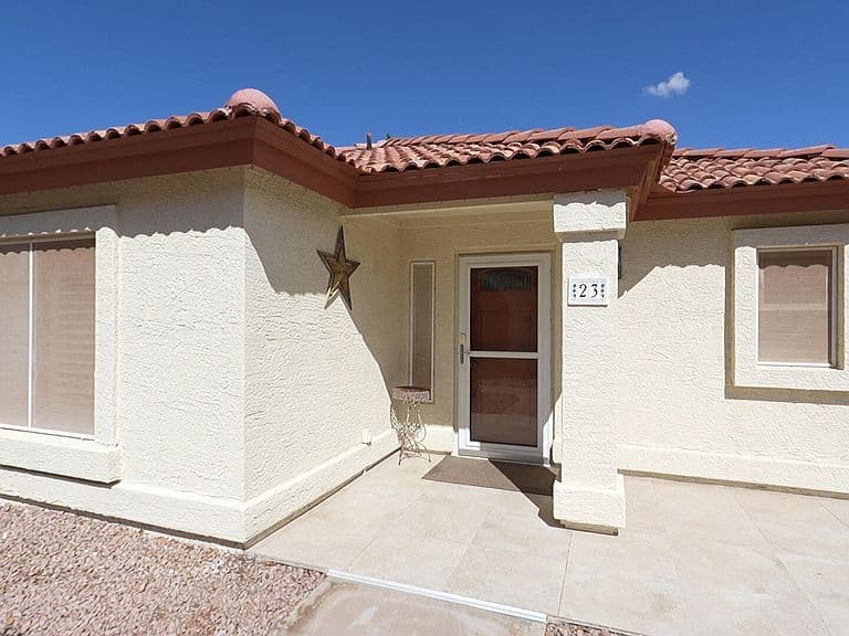 1120 N VAL VISTA Drive #23 photo 1