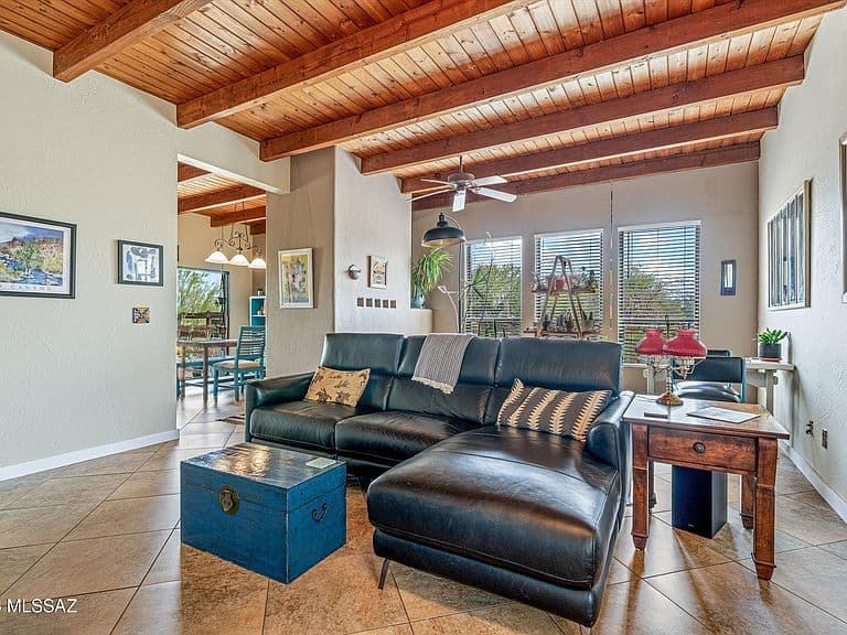 8220 N Placita Sur Oeste photo 5