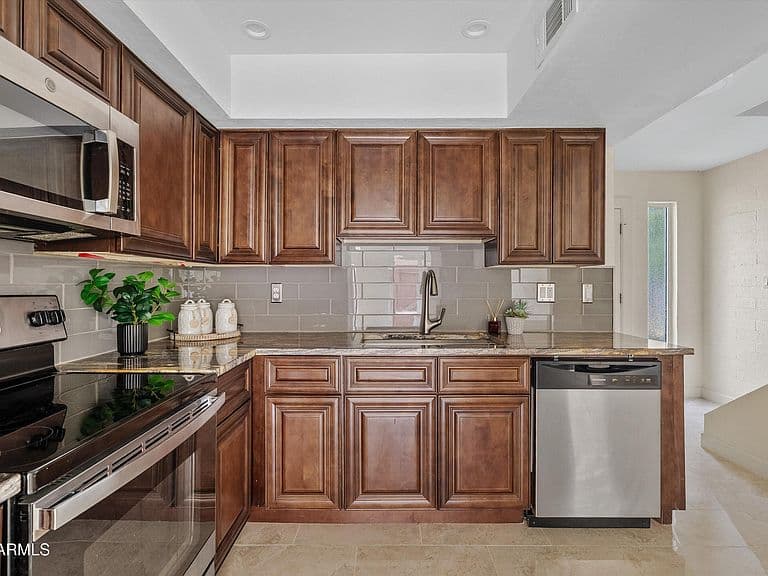 3702 E MONTEROSA Street #2 photo 3