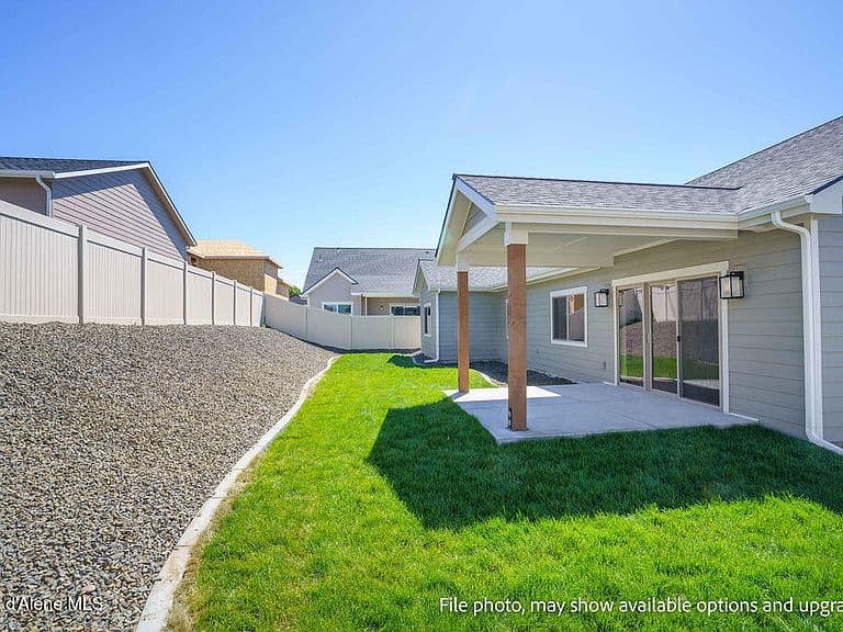 1207 W Fair Ln photo 3