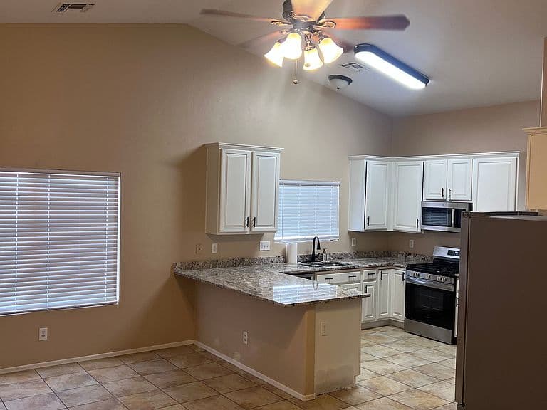 7022 W Adamsgate Pl photo 2