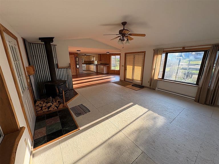 119 Holland St photo 4