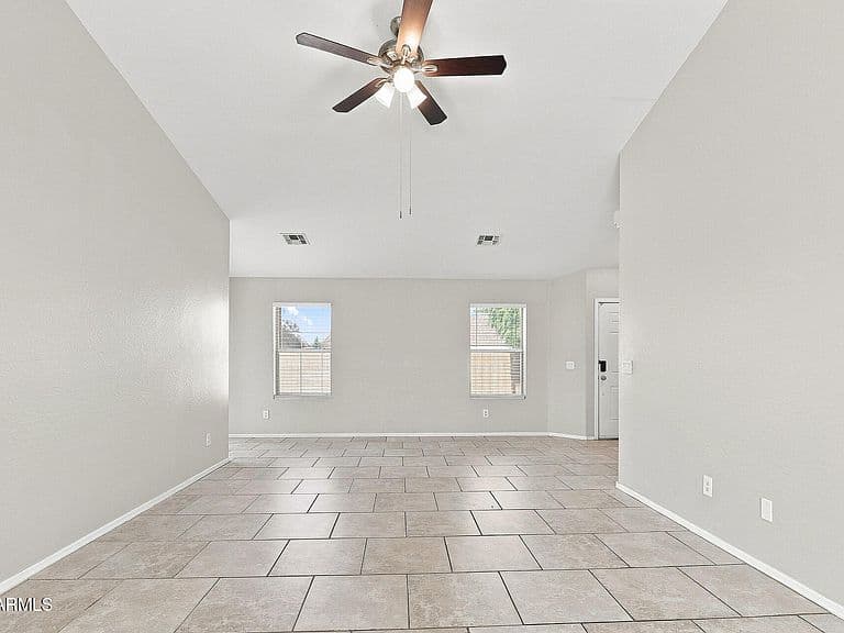 36605 W SANTA MARIA Street photo 4