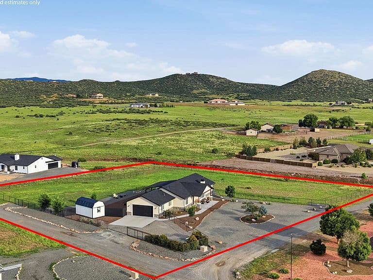 11205 N Trophy Ridge Ln photo 5