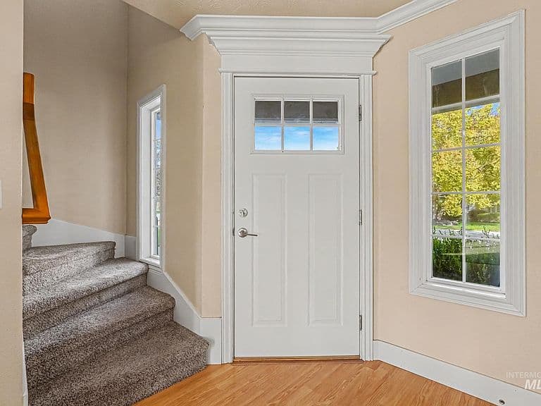 16942 N Darmady Loop photo 4