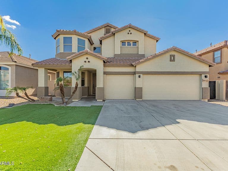10625 E Knowles Avenue photo 1