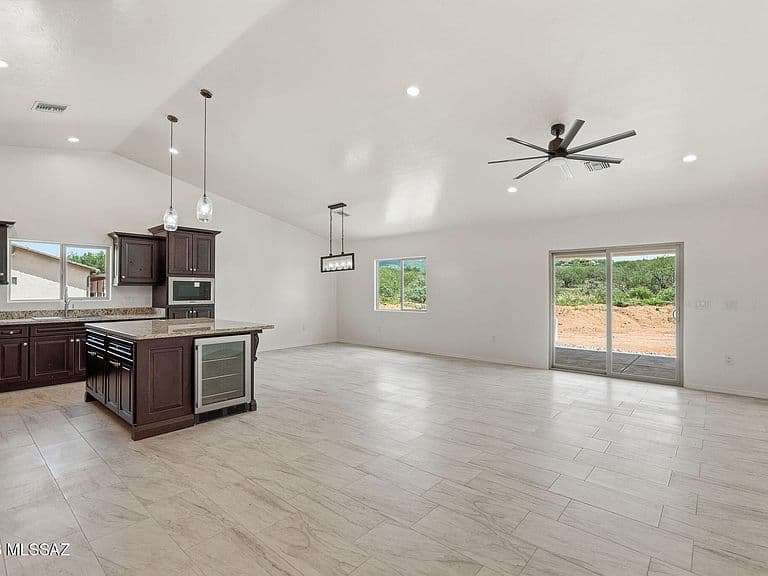 43 Avenida Pastor photo 3