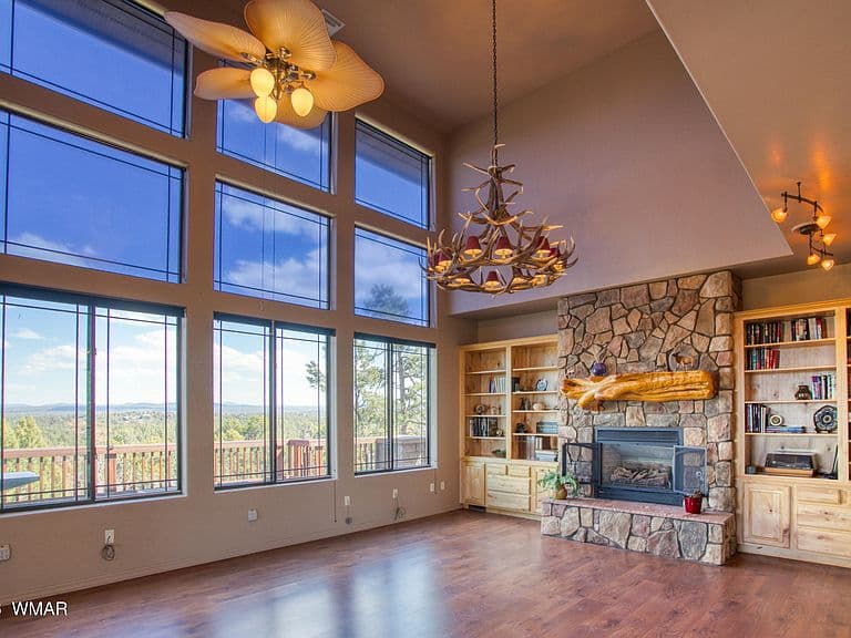 1511 S Canyon Ridge Trl photo 1