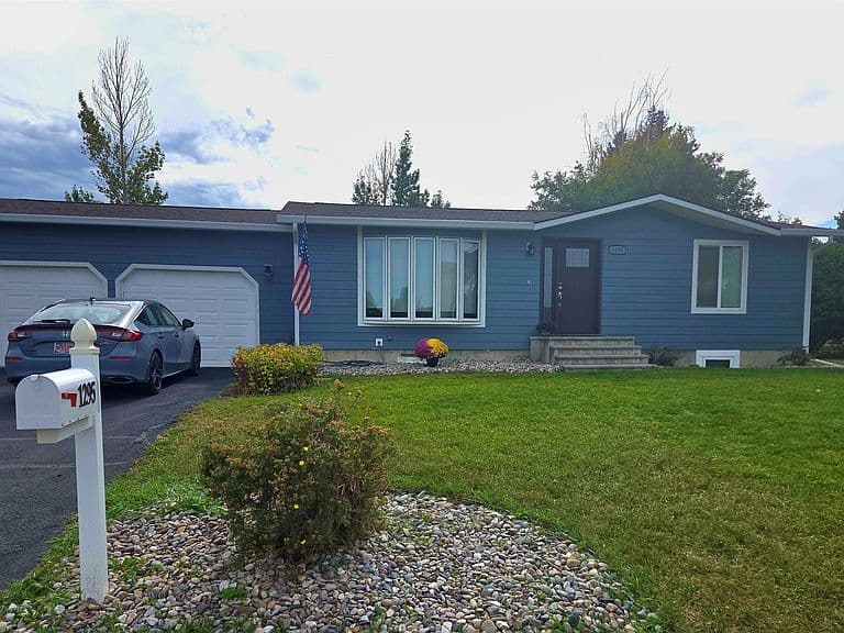 1295 Otter Rd photo 1