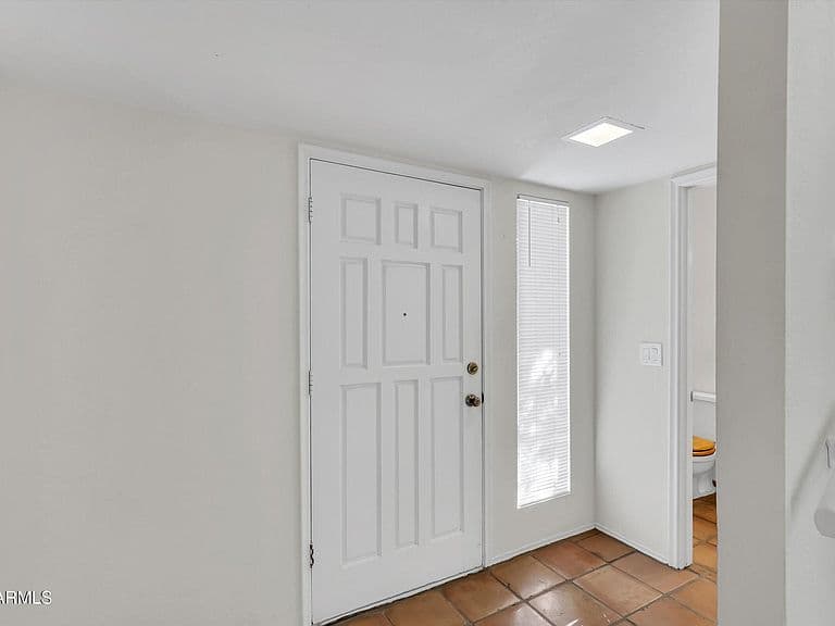 2208 W LINDNER Avenue #31 photo 4