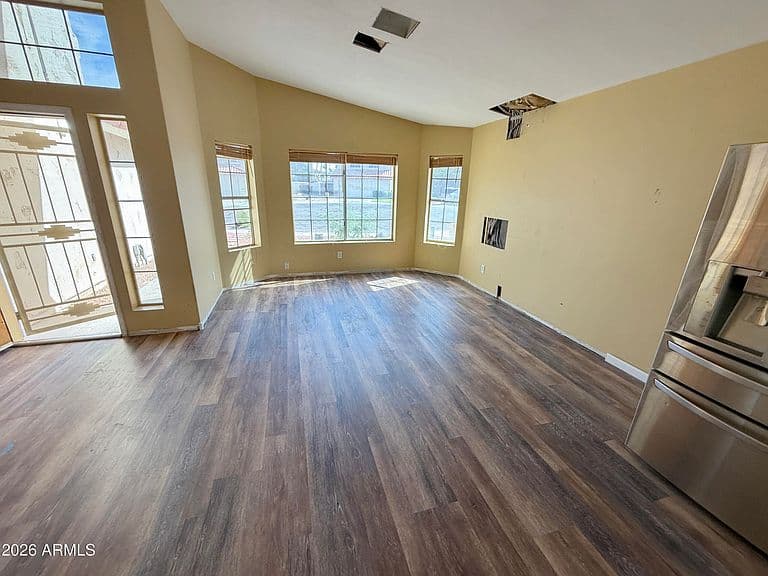 7511 W TONTO Drive photo 3
