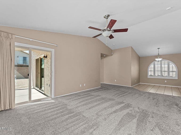 1841 W BROWNING Way photo 2