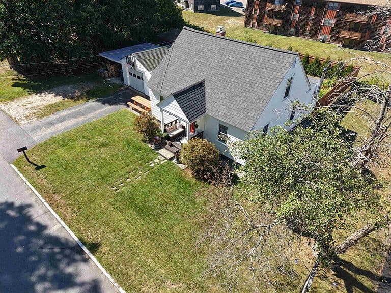 48 Lilac Street photo 5
