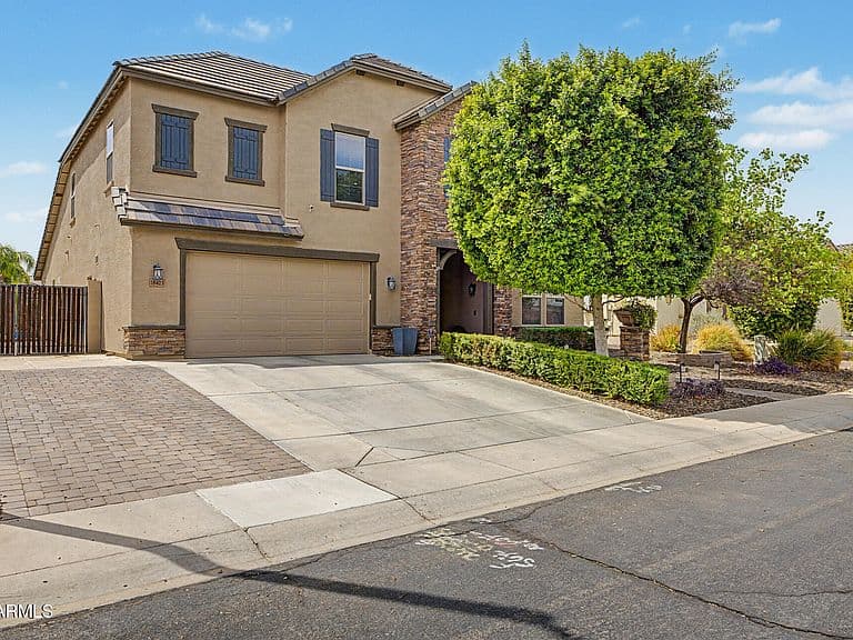 18423 W TURQUOISE Avenue photo 5