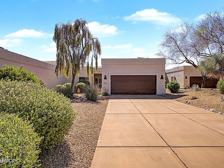 18605 E AMARADO Circle photo 1