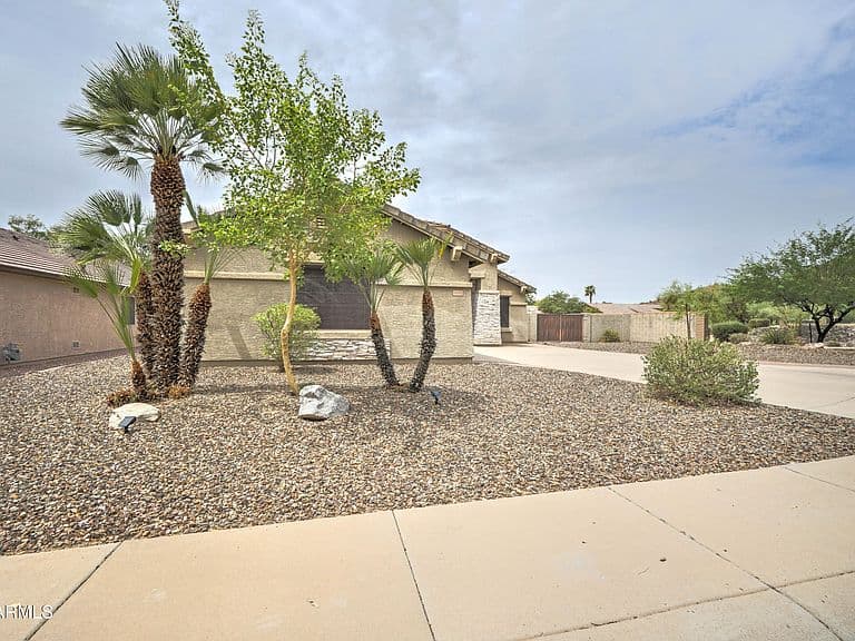 26024 N 41ST Avenue photo 2