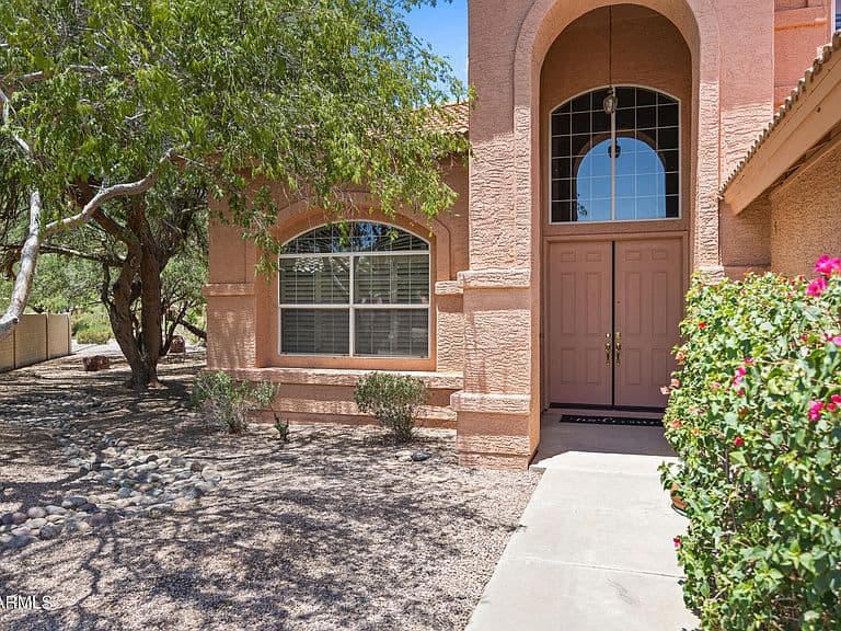 9030 E NACOMA Drive photo 3