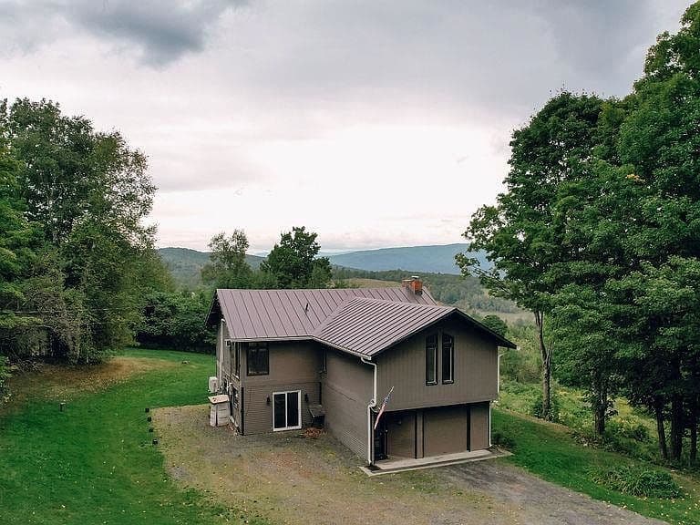 168 Shaw Heights Road photo 1